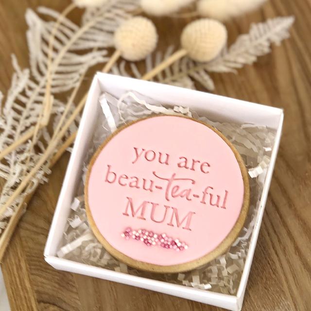 Little Biskut ' You Are Beau-Tea-ful Mum' Embosser 60mm