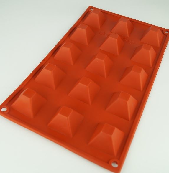 15 Cavity Mini Pyramid Silicone Chocolate Baking Mould