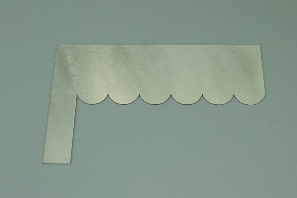 Scallop Icing Comb - Stainless Steel