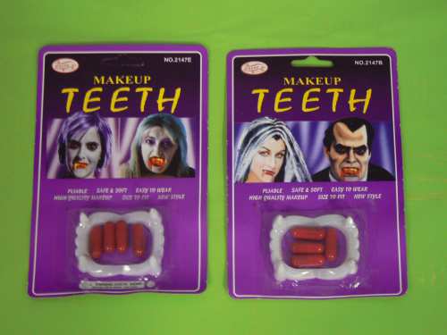 Vampire Teeth With Blood Capsules