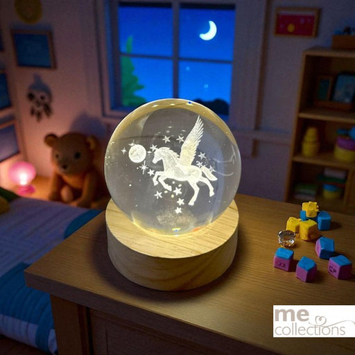 Enchanting Crystal Ball night light, with a 3D image engraved inside - Pegasus