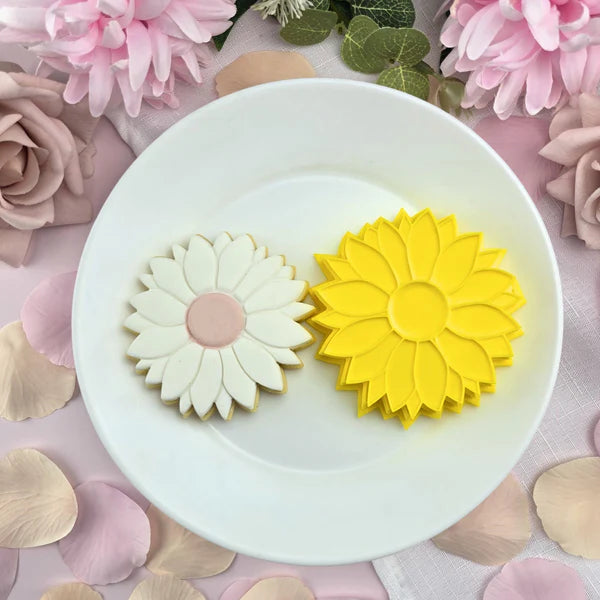 Sunflower Embosser & Cutter