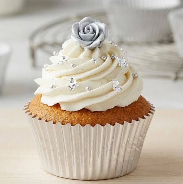 Large Silver Foil Baking Cups 50 Pack