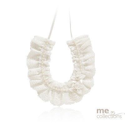 White Horseshoe With Pearls