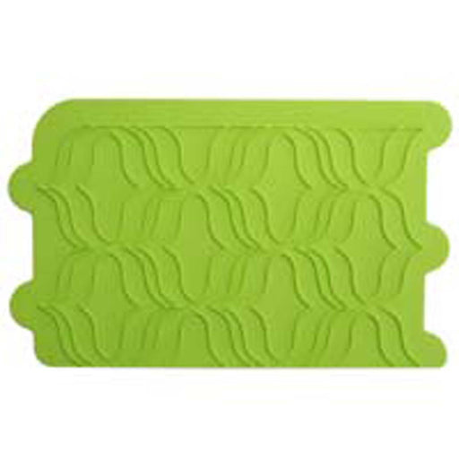 Kisses And Hugs Layon