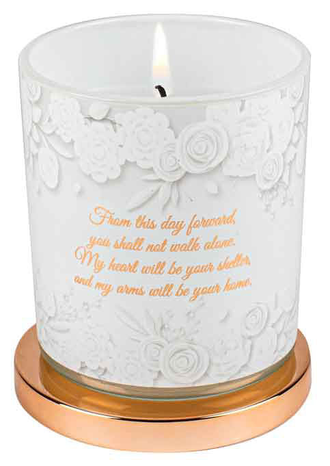 Mr & Mrs candle Vanilla 45hr burn time 9x8cm