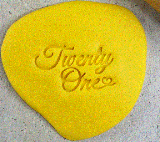 Twenty One Embosser 60mm