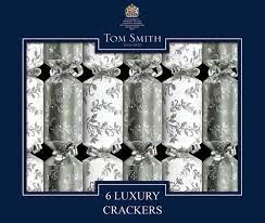 Tom Smith 6 Premium Christmas Crackers Dinner Cube